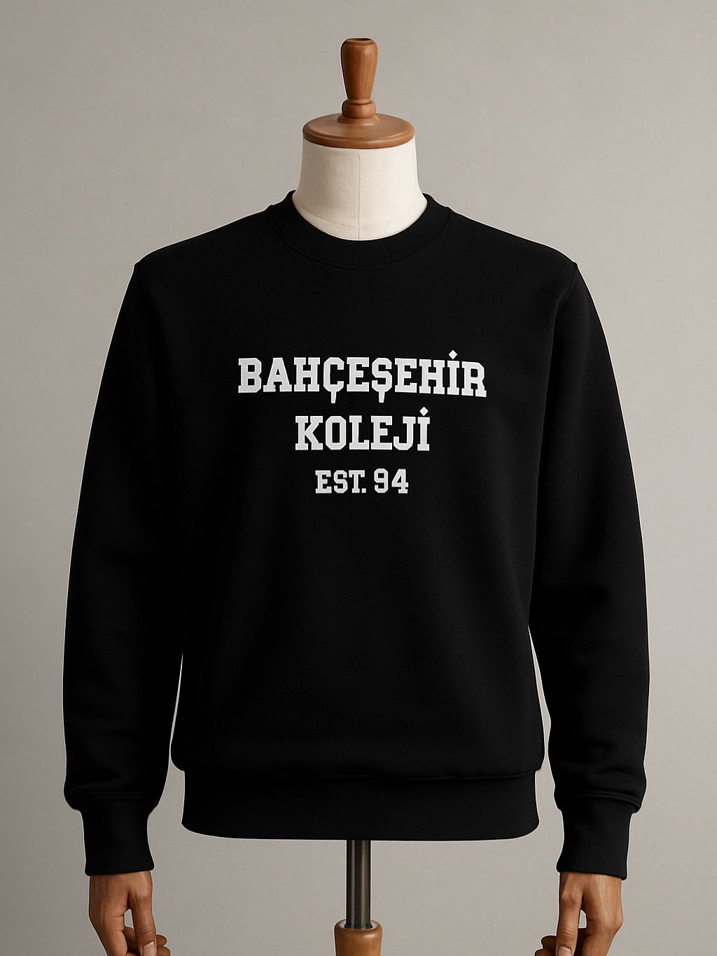 Yeni EST94 Siyah Sweat (Sezon Sonu - İade/Değişim Yok!)